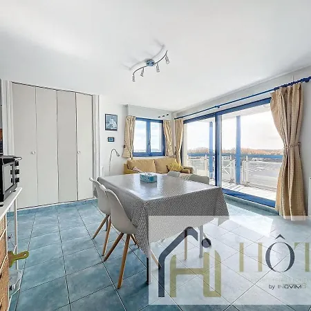 Vue Capitainerie , Charme & Confort En Bord De